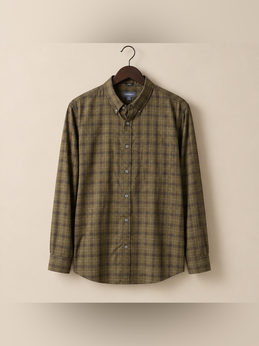 Van Heusen XL 17-17 1/2 Plaid Button Down cotton Polyester Shirt